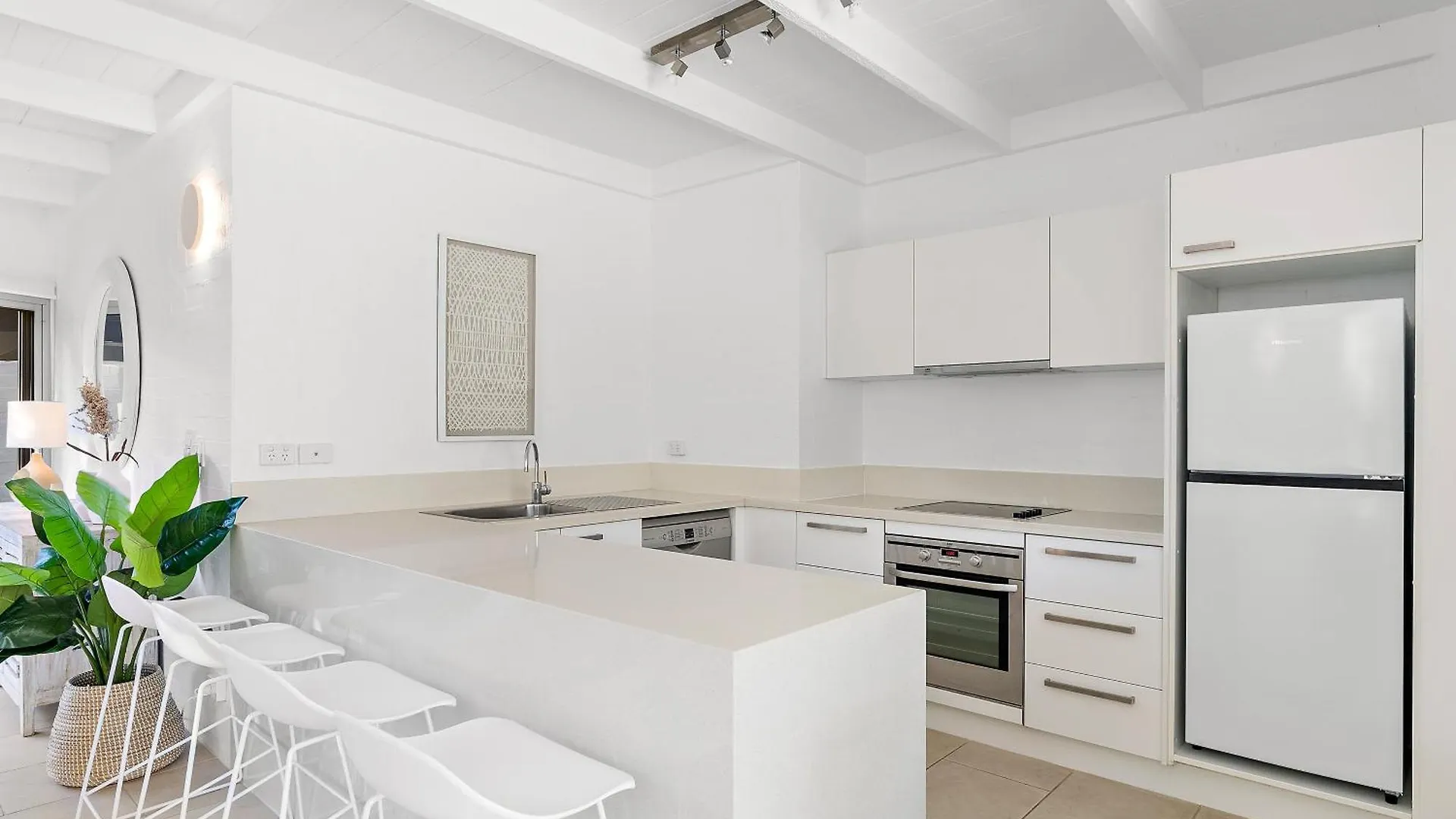 Edgewater Collection By Stay Noosa 0*, ヌーサヘッズ
